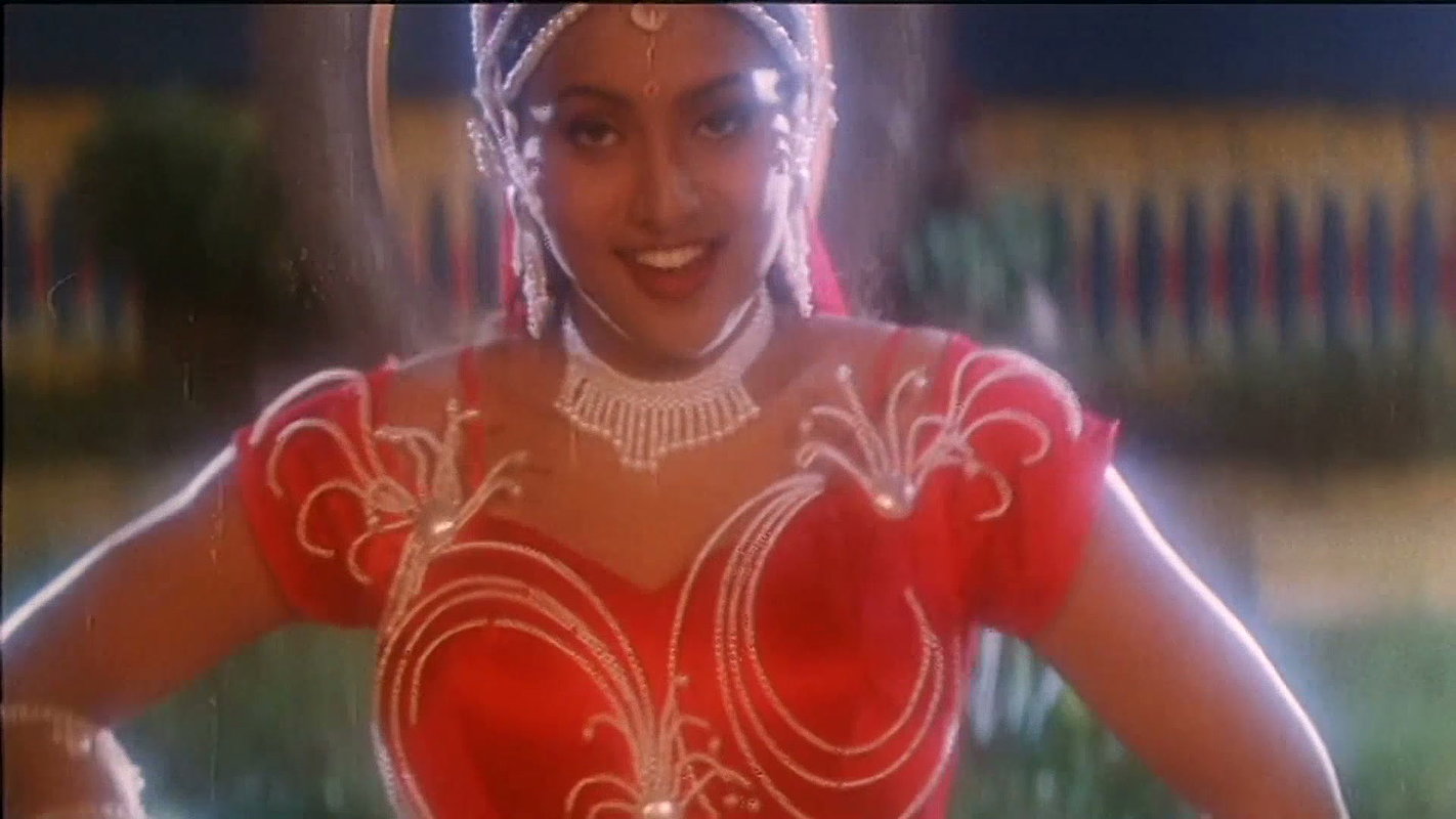 Roja Hot Raw Navel,Ass,Boobs Seduction Song 2-Peddannayya (1997) (2)2