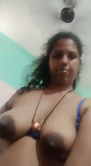 Tamil mature aunty show her saggy melons beautiful ass and shaved pussy (2)2