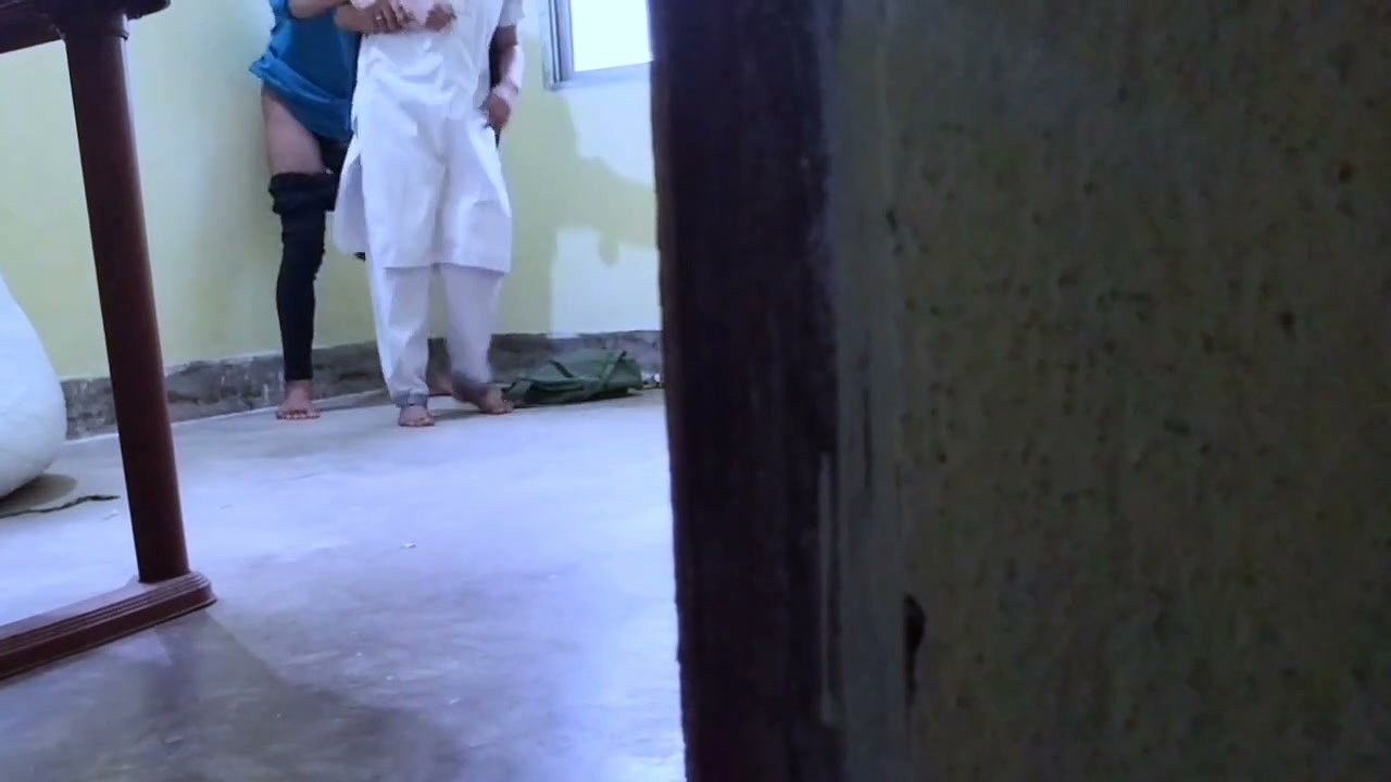College Student and Teacher Made a Video of Themselves Having Sex in the College Store Room.