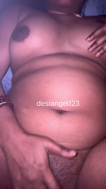 Desi Bhabhi Hardcore Doggy Style and Missionary Fuck, at Last She Achieve a Creampie