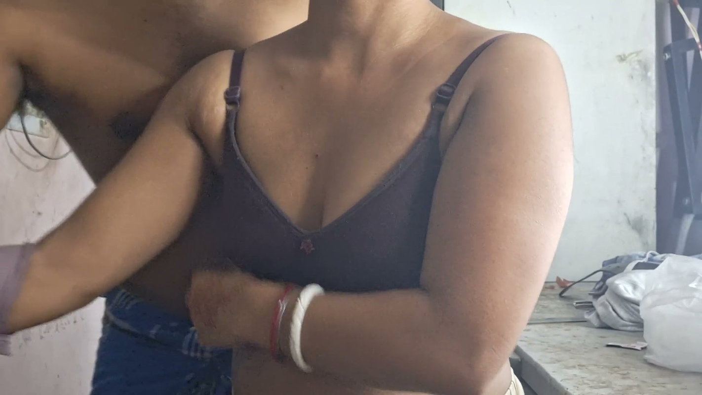 Desi Ex College Vabi
