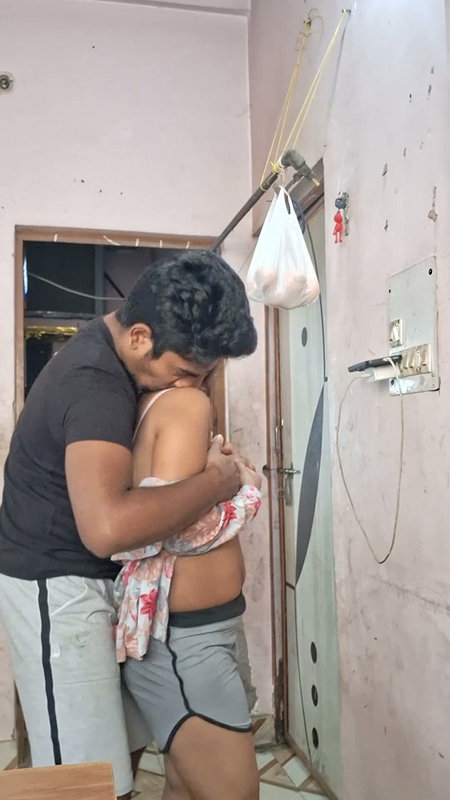 Desi Gawri Nibba Gets Hot & Sexy Modern Star Sudeepa as Wife ( Hindi Audio )