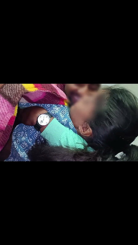 Desi Girl 1st Time Fucked at BF’s House in Clear Hindi Audio Full Viral Video