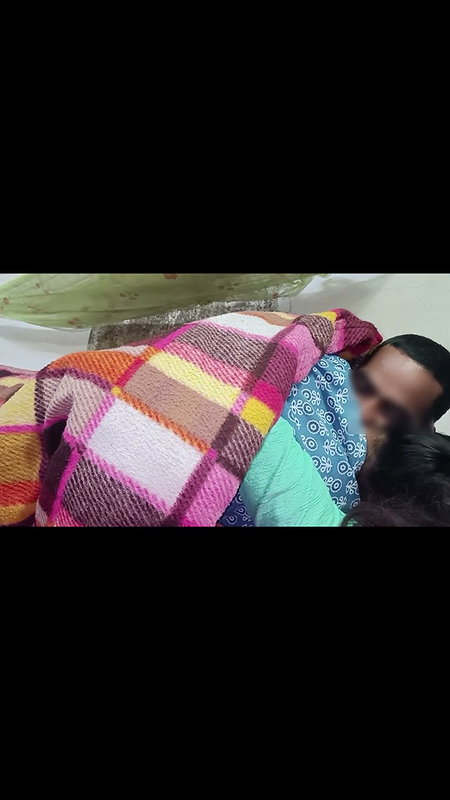 Desi Girl 1st Time Fucked at BF’s House in Clear Hindi Audio Full Viral Video