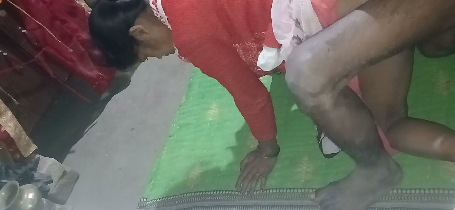 Desi Village Bhabhi Ko Doggy Style Mein Jamkar Choda – Tight Chut Faad Di Hindi Audio