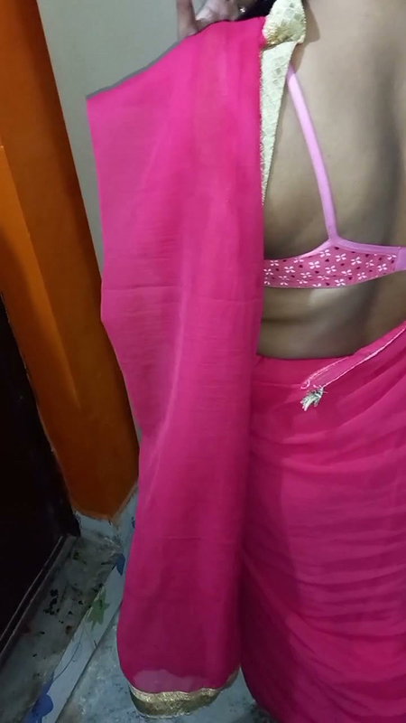 Indian Beautiful Bhabhi in Red Saari Having Sex.