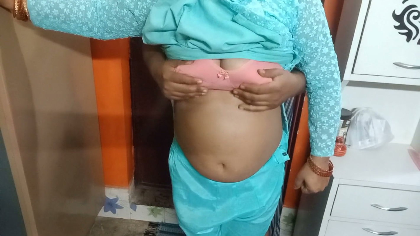 New Girlfriend Sucked Her Boyfriend Cock
