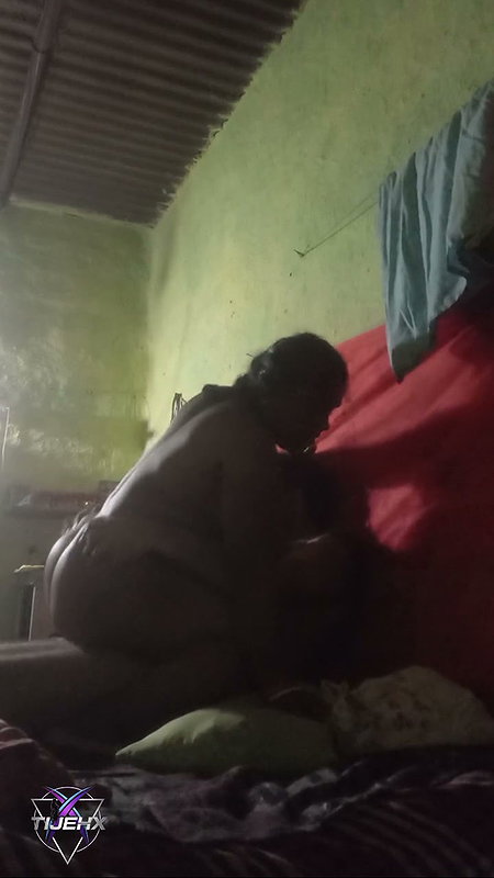 Unsatisfied Desi Village Bhabhi Fucked with Her Devar