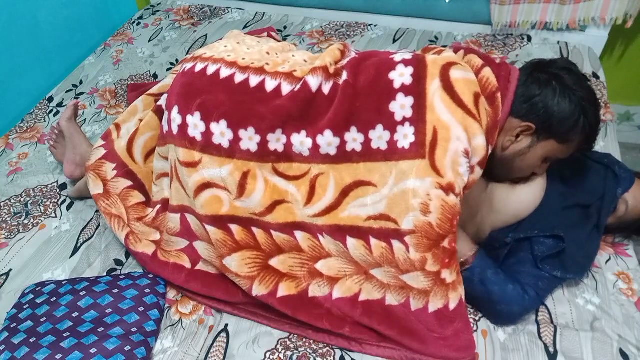 Very Beautiful Indian Couple Having Fucked.