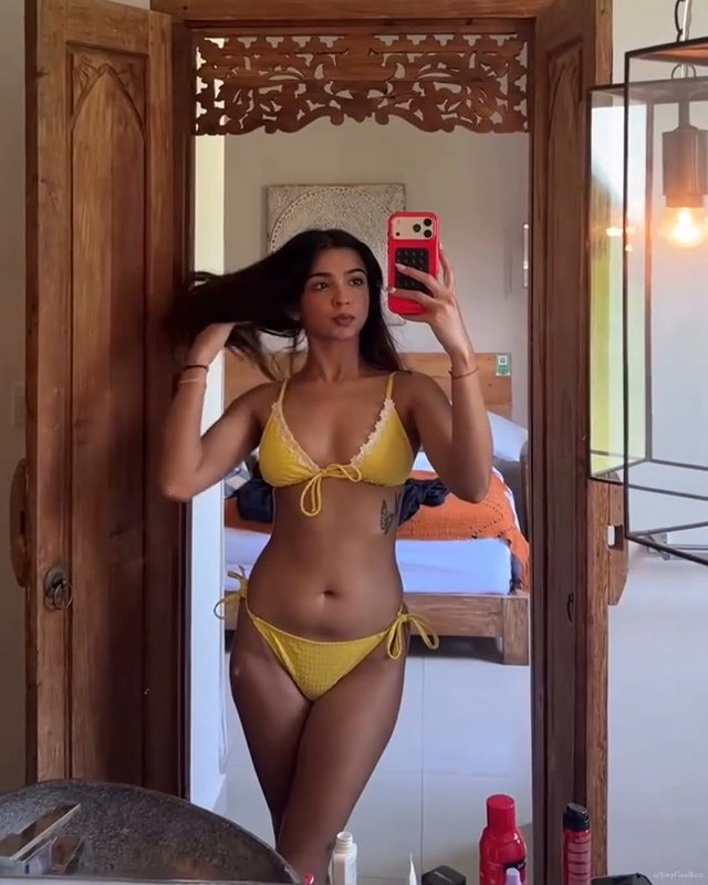 Apoorva Makhija Sexy IN LINGERIE WILD TEASE 22