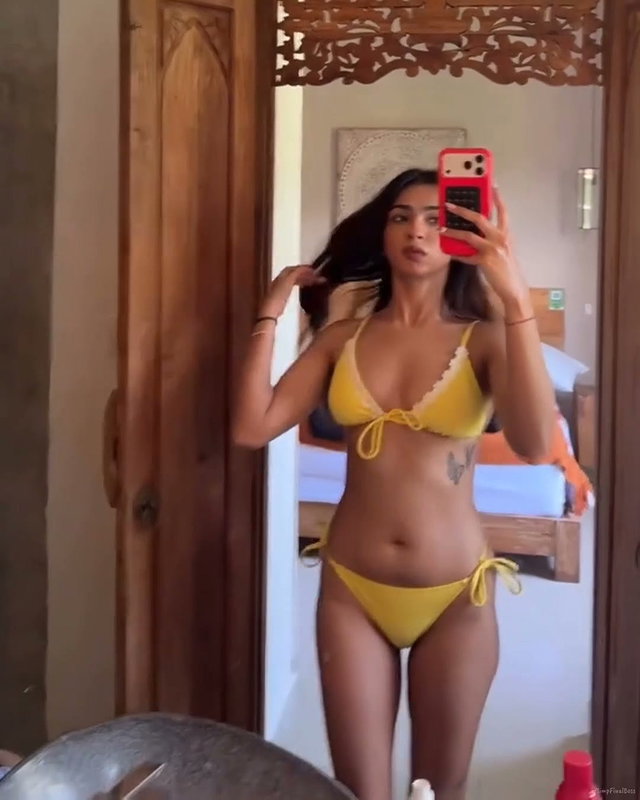 Apoorva Makhija Sexy IN LINGERIE WILD TEASE 22