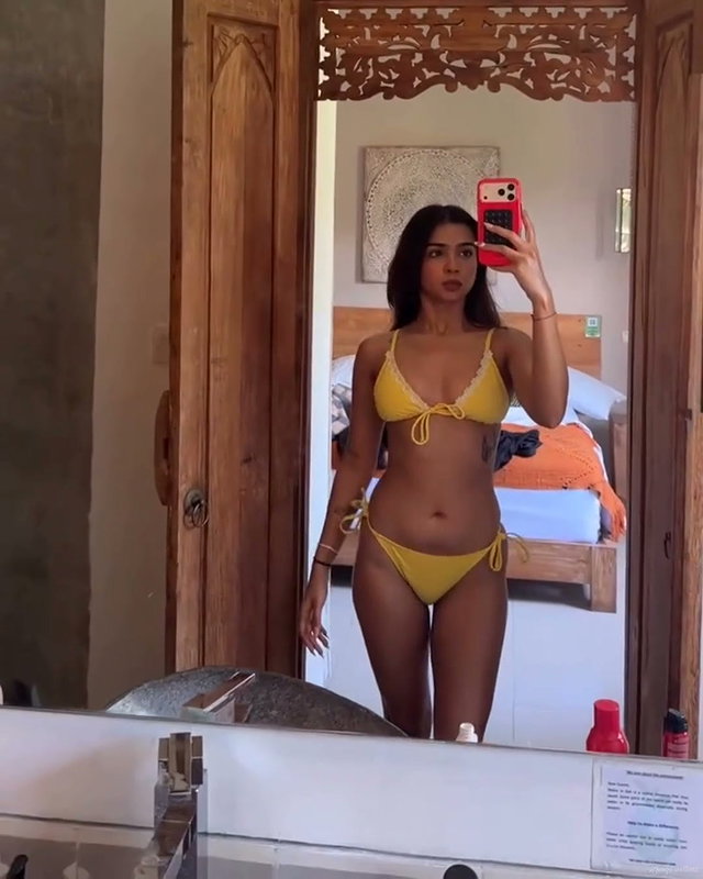 Apoorva Makhija Sexy IN LINGERIE WILD TEASE 22