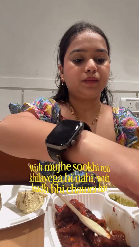 busty kannadiga girl cleavage in blue top2