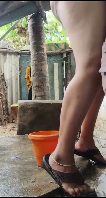Desi village bhabhi with devar bj fucking behind the room 22