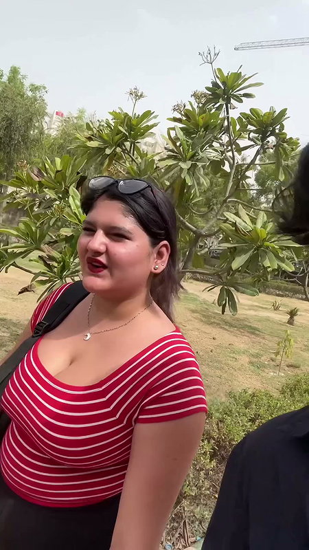 huge tits of desi lady jiggling while walkin in red top2