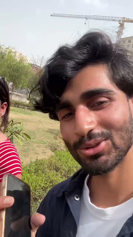 huge tits of desi lady jiggling while walkin in red top2
