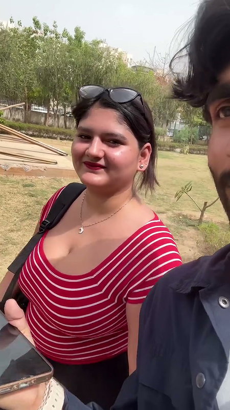 huge tits of desi lady jiggling while walkin in red top2