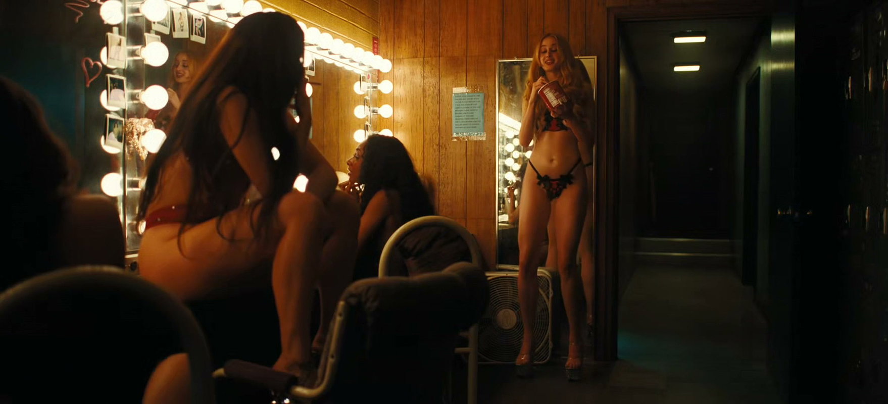 Sydney_Sweeney_Etc_Euphoria_S03E07__2026_