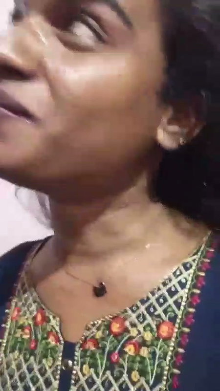 Trans gives blowjob and cum in mouth2