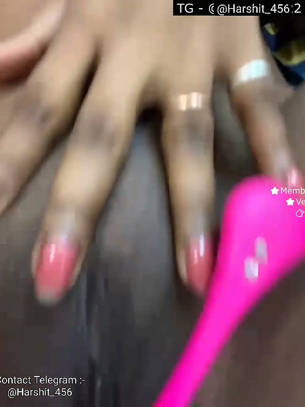 QUEEN stripchat ticket show