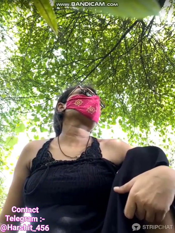 Outdoor Pee stripchat ticket show