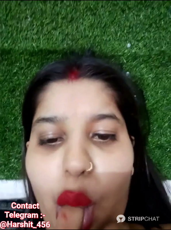Girl 9897 Face Milk stripchat ticket show