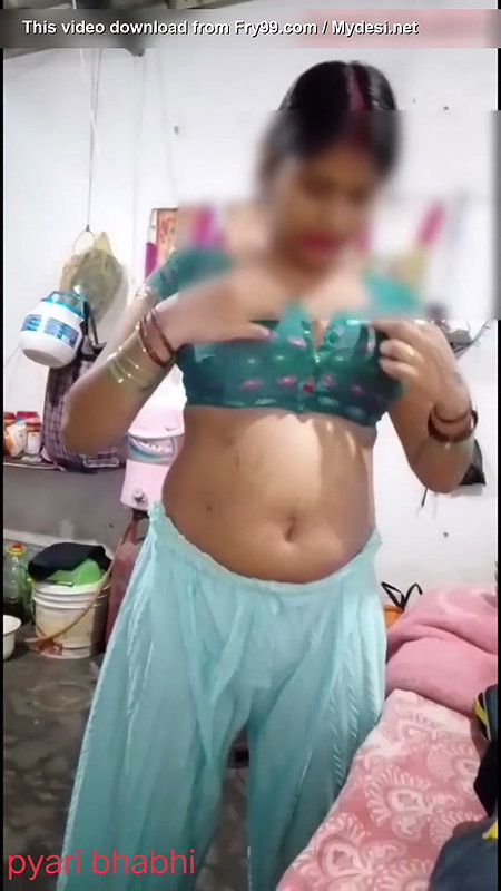 Ass pussy fucking cock sucking pussy sucking breasts sucking milk from the breast and sitting on the cock in doggy style and lying straight on Hindi audio