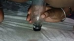 Bhabhi Ne apne hathon chut me botal dal diya