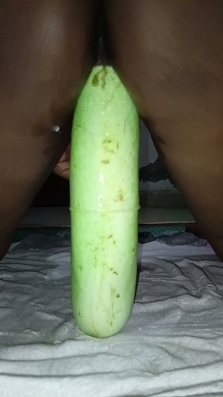 Bhabhi Ne bahut badi louki chut me dal diya