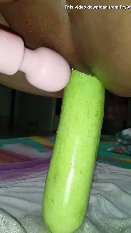 Bhabhi Ne chut ko phad Diya louki se