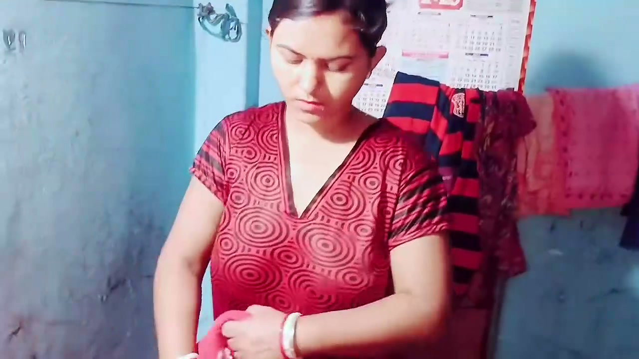 DESI BHABHI FUCKED HARD BY HER LOVER (BANGLA DIRTY AUDIO )
