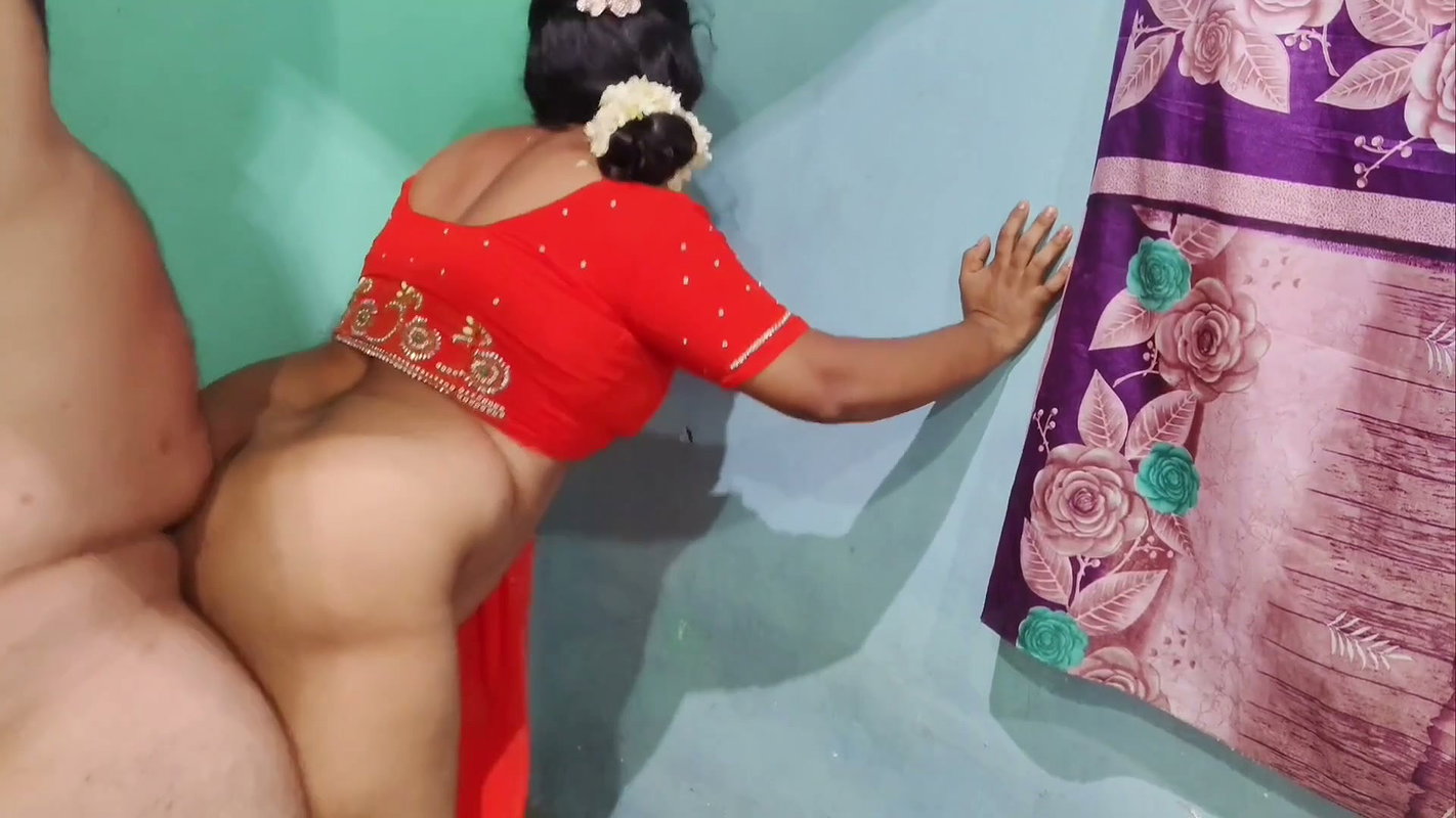 House maid tempting me so I decide let’s fuck this bich