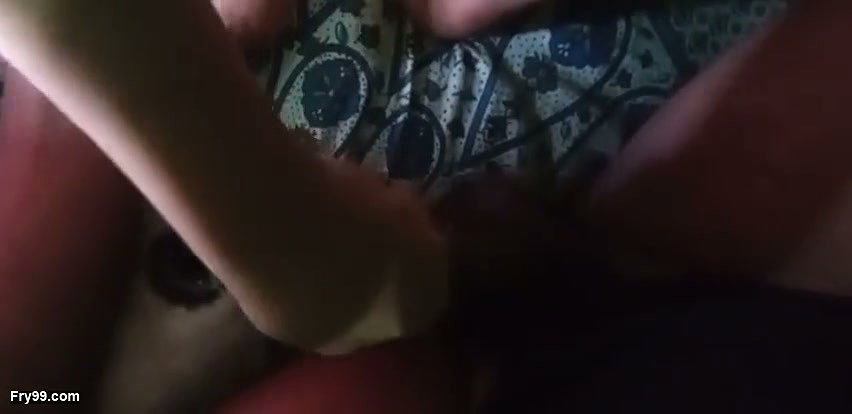 I fuck my friend wife on Eid special Day when her husband is not present