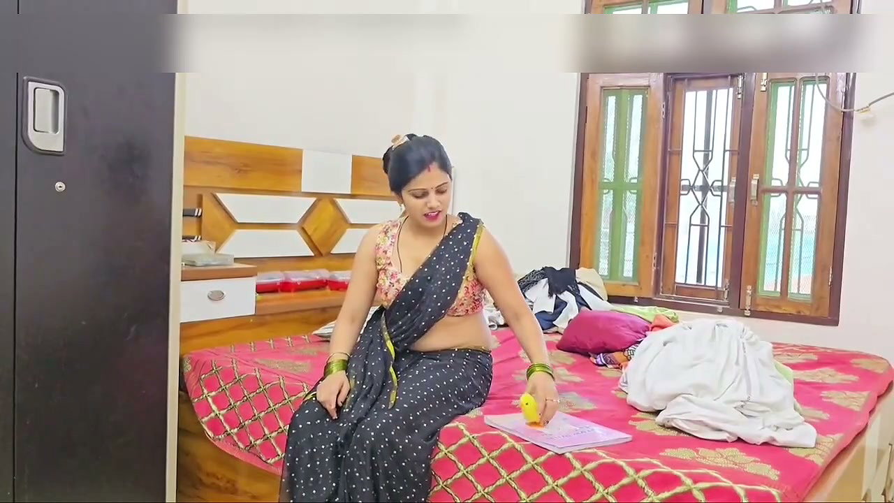 My milkman ask for the bill payment, Indian village bhabhi paying milk bill by hardfuck in kitchen with HINDI AUDIO
