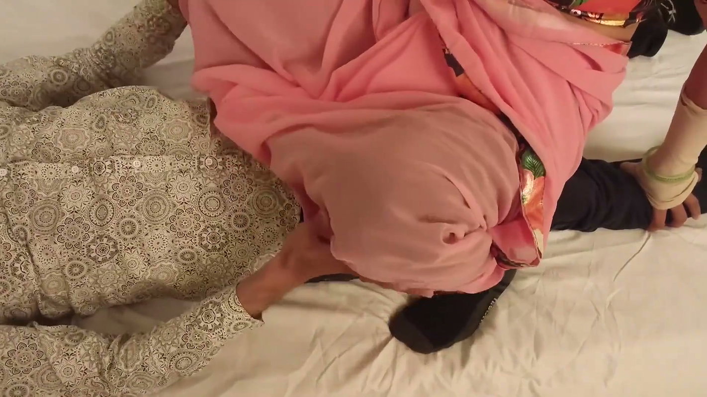 Sister-in-law Left When Her Husband Was Not at Home