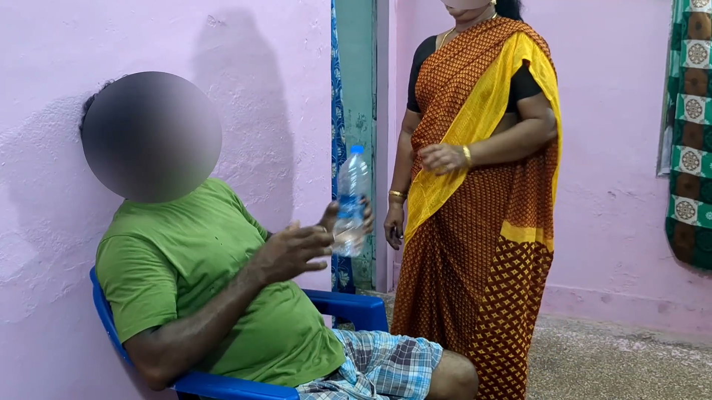 While I was sitting, Aunty brought me water to drink. I tried to touch her vagina. Hot and spicy sex