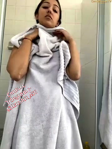 Maharaj Bath 9Min Face stripchat ticket show
