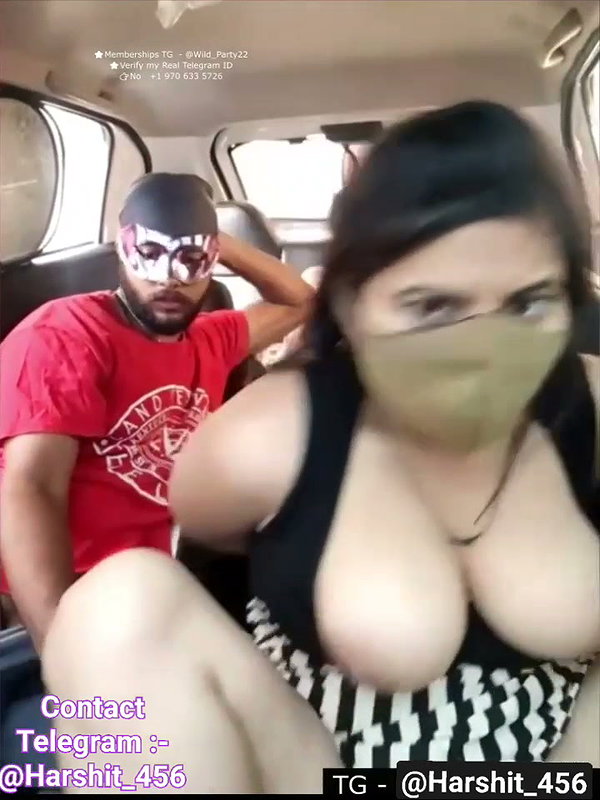Couple Car Threesome stripchat ticket show