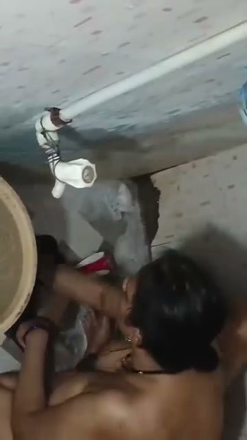 washing clothes secretly capture 22