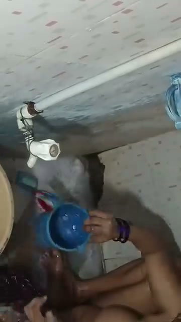 washing clothes secretly capture 22