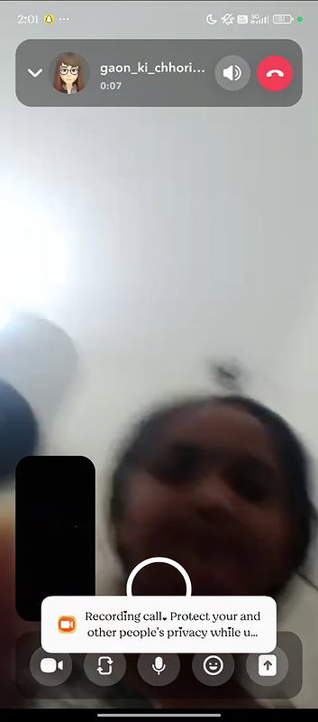 Girl Showing updates 26