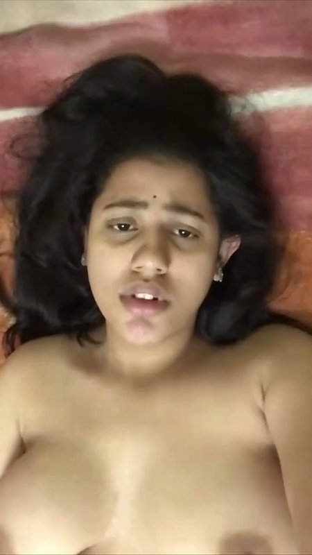 Horny Indian Girl showing for BF3