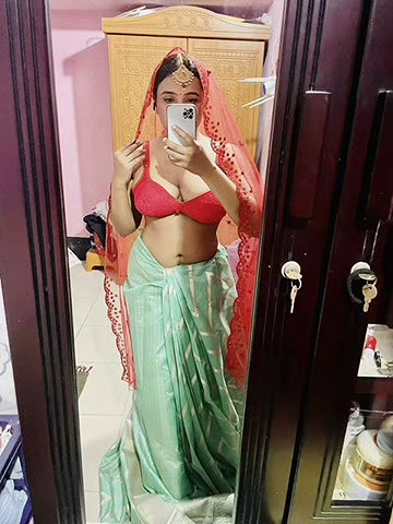 Cheater Wife Showing Updates4
