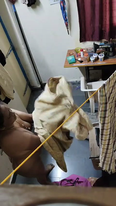 aunty changing clothes secretly capture 22