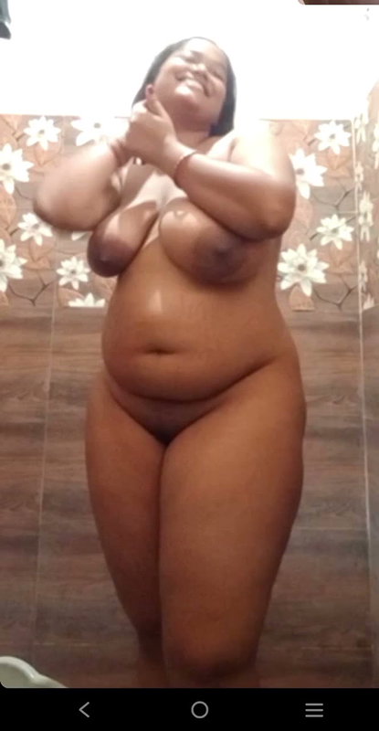 Bhabi Showing 22