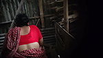 bhabhi pis secretly capture by neibour 22