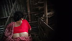 bhabhi pis secretly capture by neibour 22