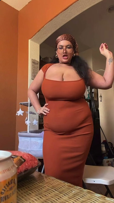 nri lady huge hanging tits om brown outfit2