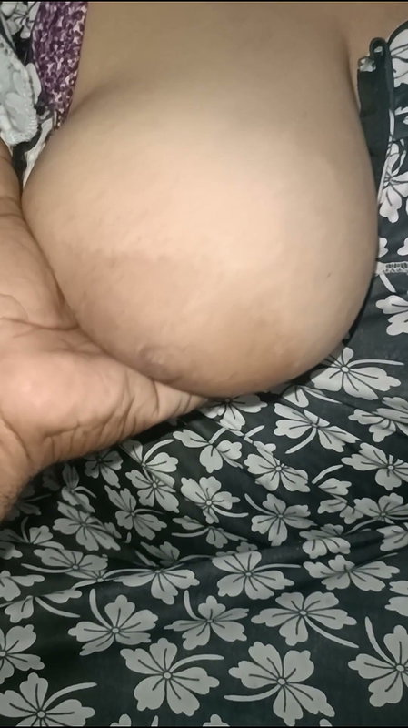 Bouncing Boobs