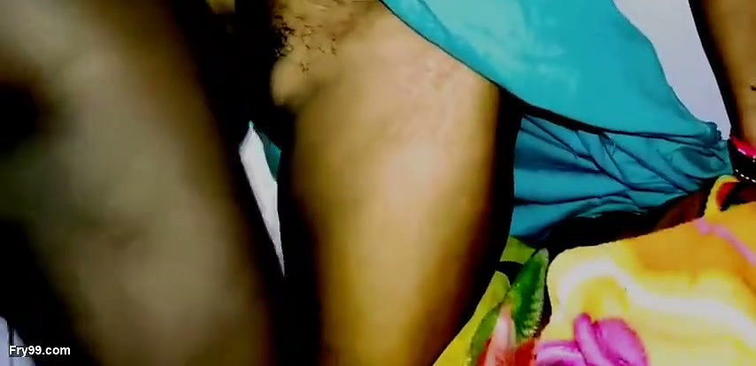 Desi hot chachi ki chudai kiya